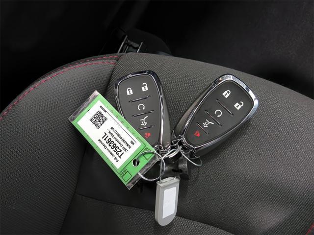 used 2022 Chevrolet Equinox car, priced at $23,692