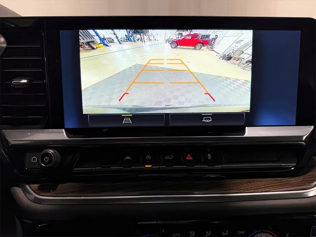 used 2022 Chevrolet Silverado 1500 car, priced at $41,496