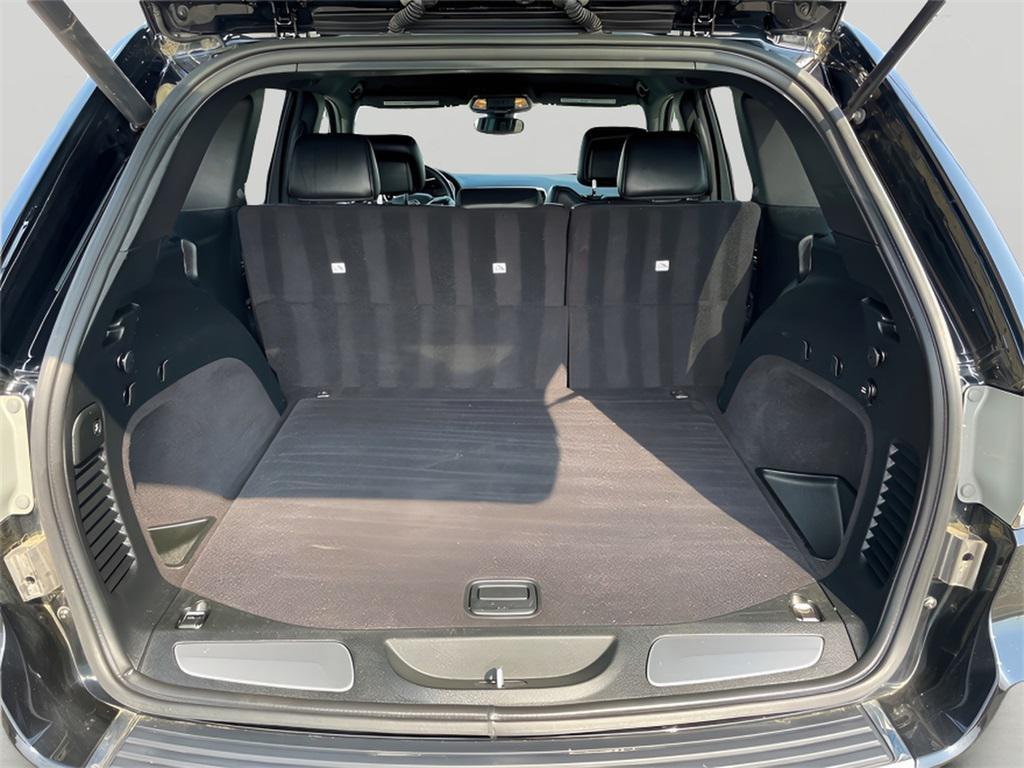 used 2018 Jeep Grand Cherokee car, priced at $17,795