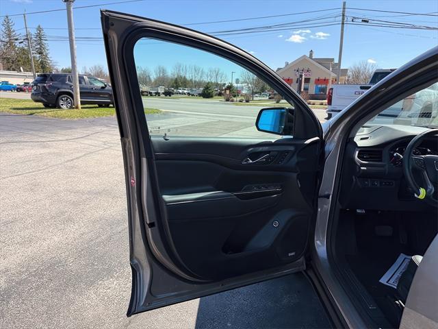 used 2022 GMC Acadia car, priced at $32,905