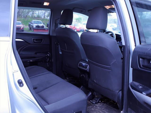 used 2018 Toyota Highlander car, priced at $20,997