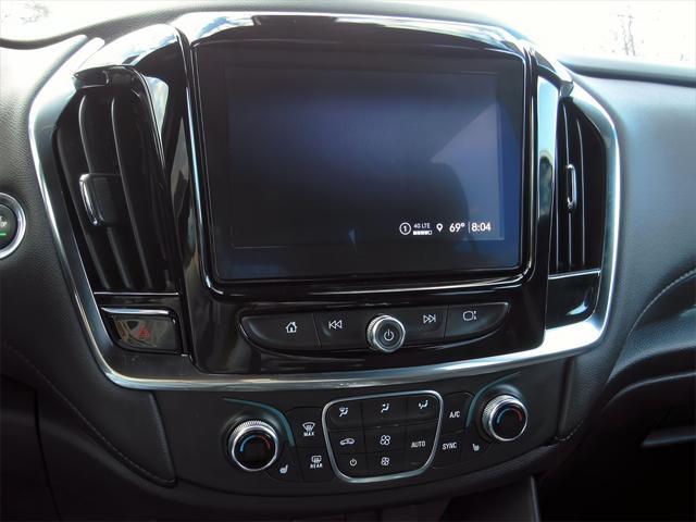 used 2022 Chevrolet Traverse car, priced at $30,333