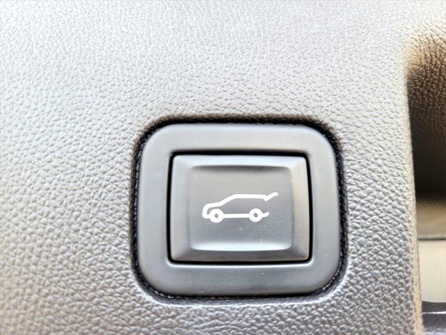 used 2023 Chevrolet Equinox car, priced at $23,914