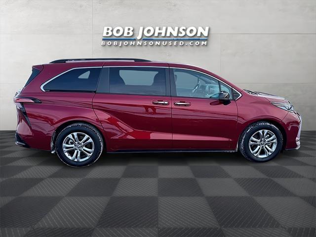 used 2022 Toyota Sienna car, priced at $43,916