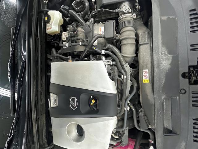 used 2019 Lexus ES 300h car, priced at $25,996