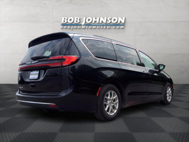 used 2021 Chrysler Pacifica car, priced at $25,241