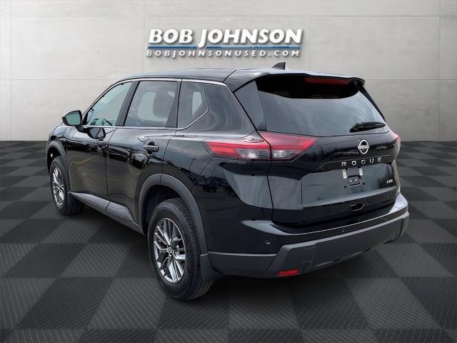 used 2024 Nissan Rogue car, priced at $27,995