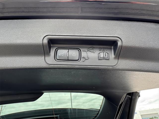 used 2022 Ford Explorer car, priced at $34,399