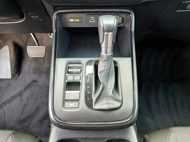 used 2024 Honda CR-V car, priced at $33,300