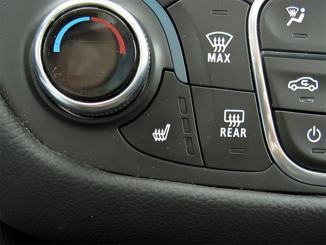 used 2023 Chevrolet Equinox car, priced at $25,249