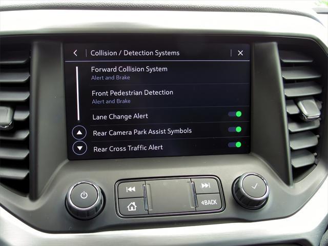 used 2022 GMC Acadia car, priced at $28,991