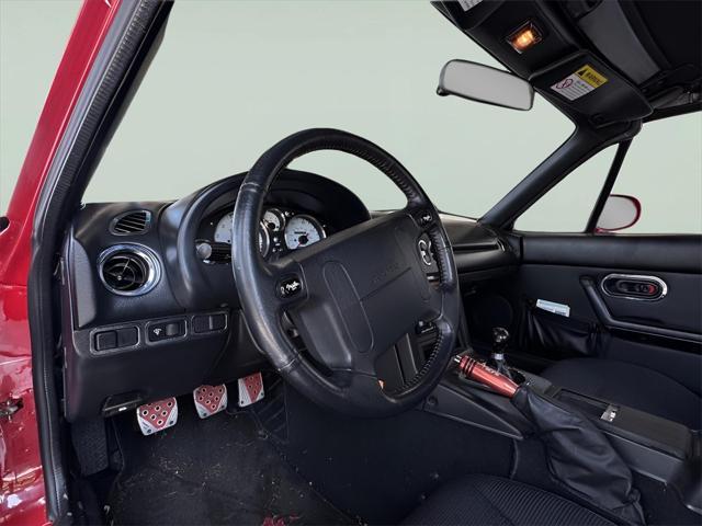 used 1997 Mazda MX-5 Miata car, priced at $13,500