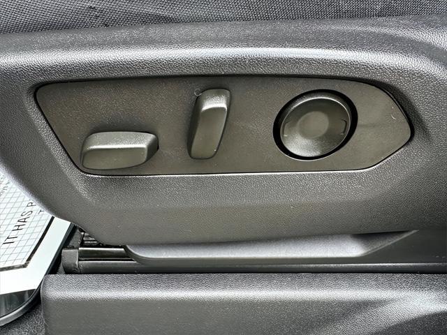 used 2023 Chevrolet Silverado 1500 car, priced at $42,999