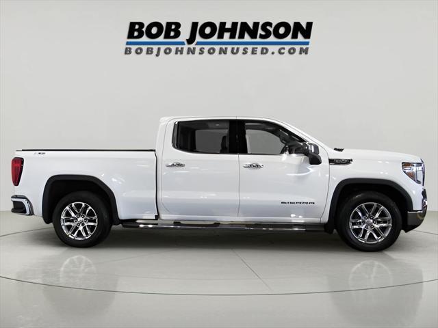 used 2022 GMC Sierra 1500 car, priced at $43,095