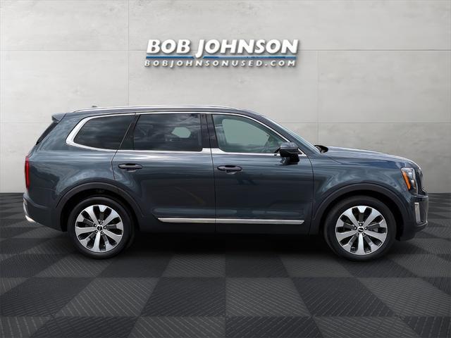 used 2022 Kia Telluride car, priced at $35,995