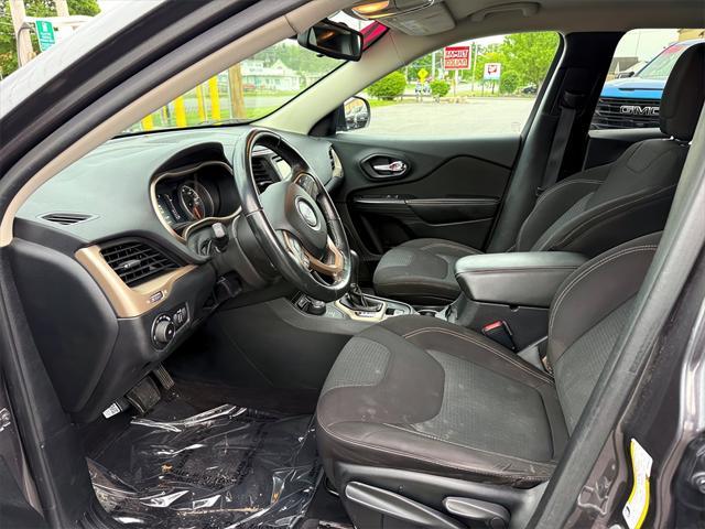 used 2016 Jeep Cherokee car, priced at $10,945