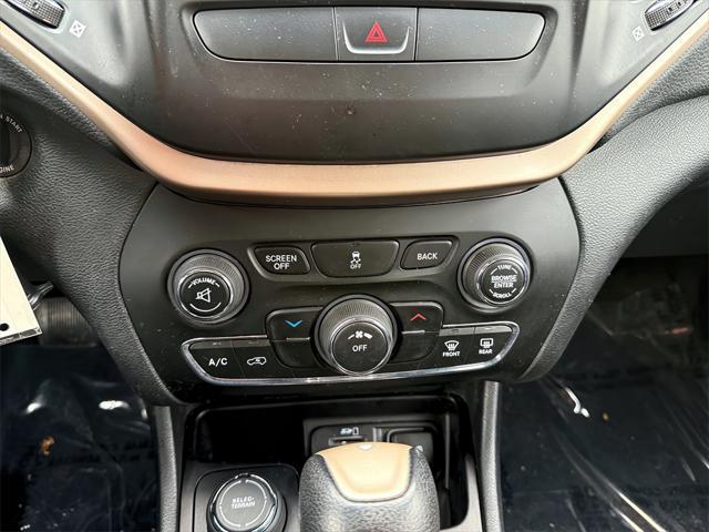 used 2016 Jeep Cherokee car, priced at $10,945