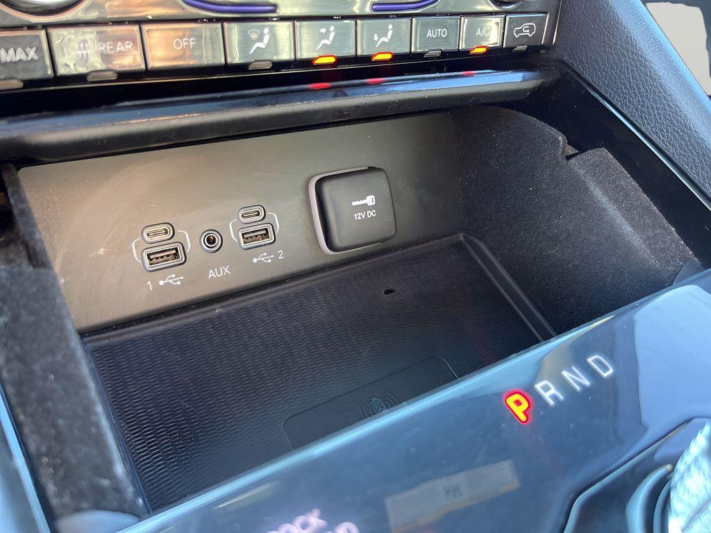 used 2021 Jeep Grand Cherokee L car, priced at $29,600