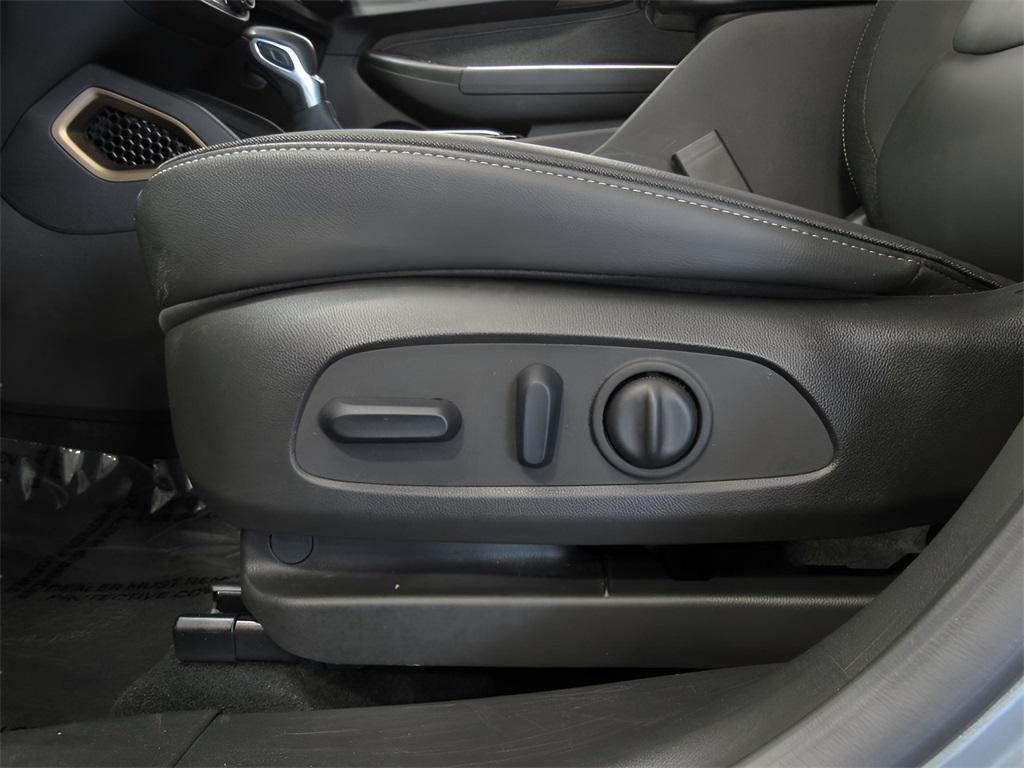 used 2023 Chevrolet TrailBlazer car, priced at $23,401