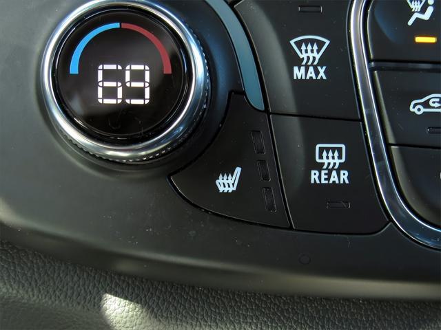 used 2023 Chevrolet Traverse car, priced at $36,676