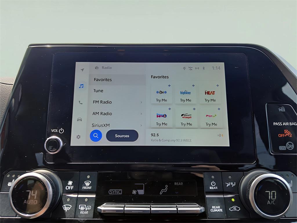 used 2024 Toyota Highlander car, priced at $41,782