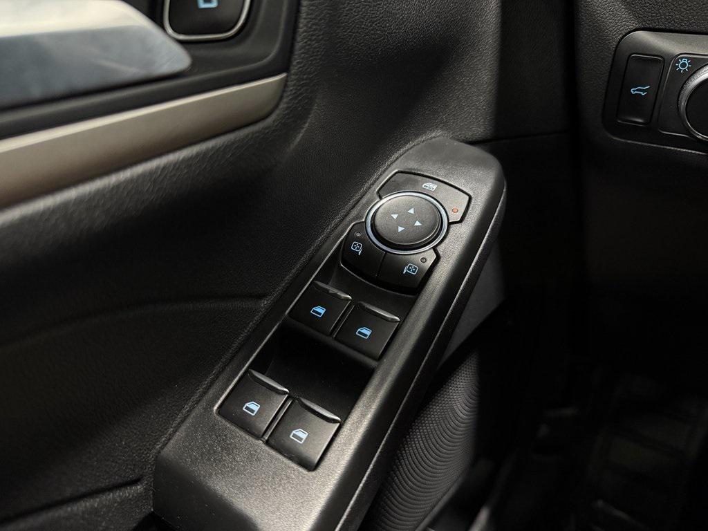 used 2022 Ford Escape car, priced at $22,460