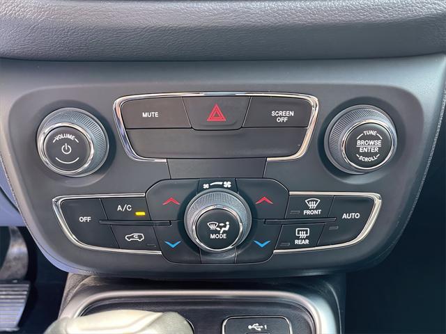 used 2019 Jeep Compass car, priced at $18,295