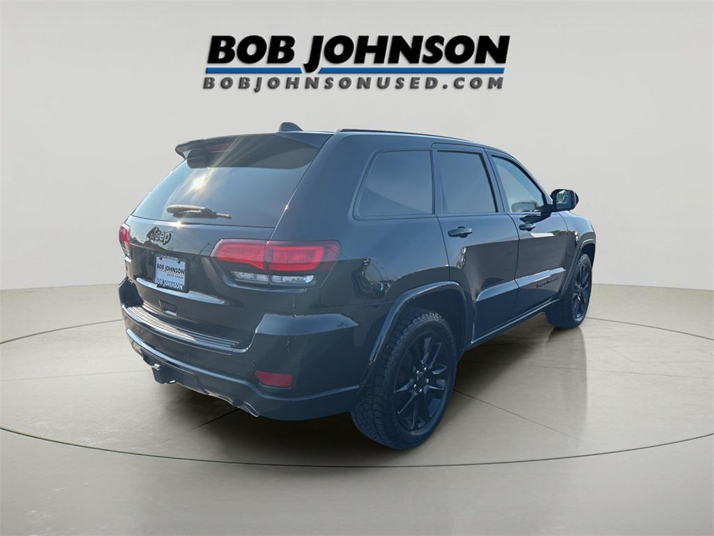 used 2017 Jeep Grand Cherokee car, priced at $17,548