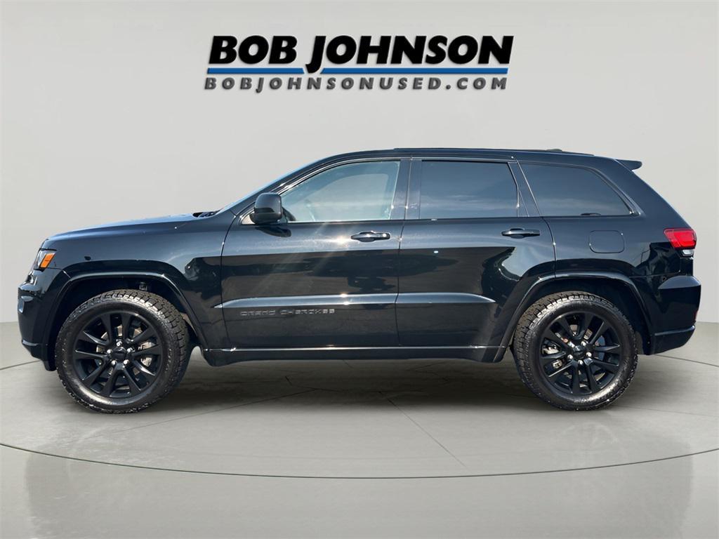 used 2017 Jeep Grand Cherokee car, priced at $17,548