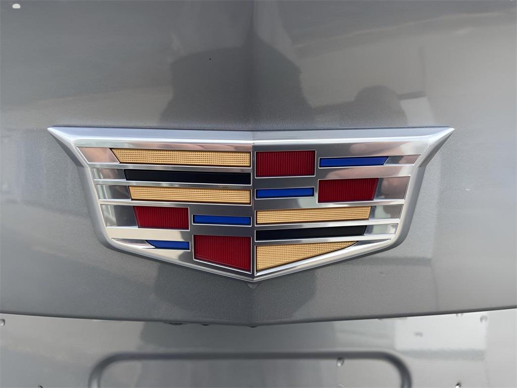 used 2023 Cadillac XT4 car, priced at $29,624