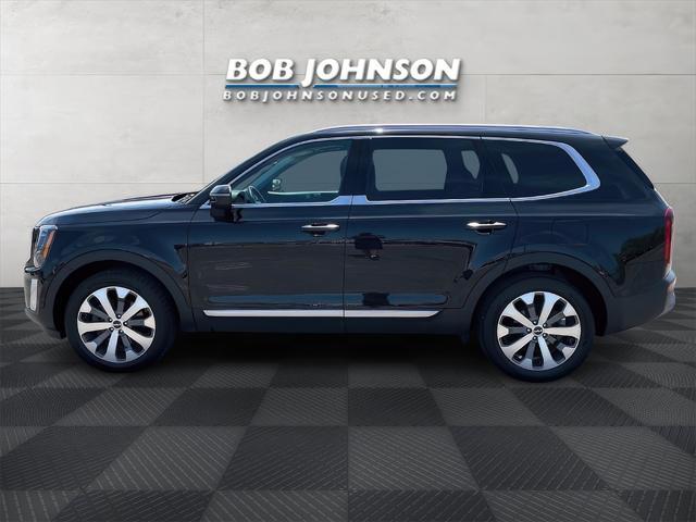 used 2022 Kia Telluride car, priced at $32,995