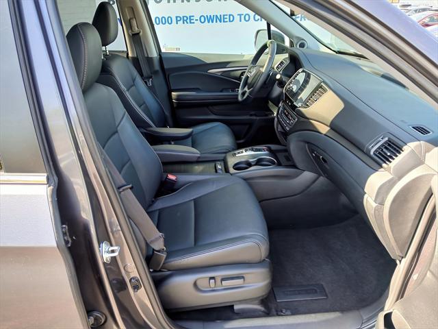 used 2022 Honda Pilot car, priced at $34,495
