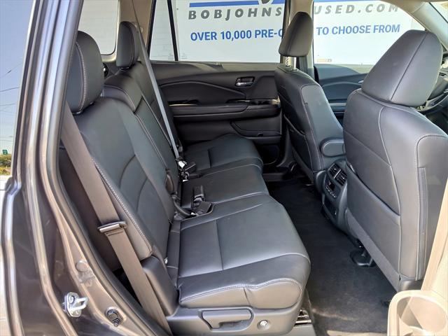 used 2022 Honda Pilot car, priced at $34,495