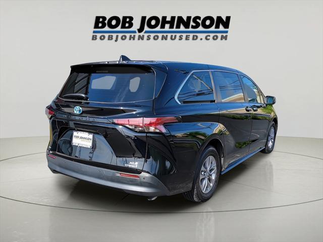 used 2022 Toyota Sienna car, priced at $37,324