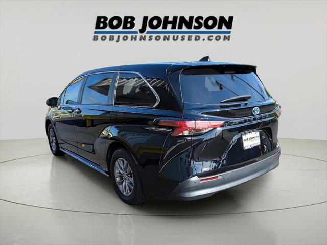 used 2022 Toyota Sienna car, priced at $37,324