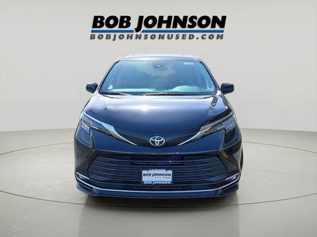 used 2022 Toyota Sienna car, priced at $37,324