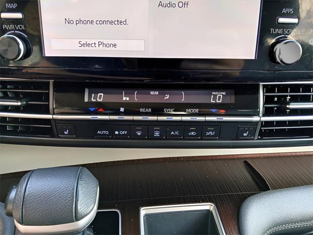 used 2022 Toyota Sienna car, priced at $37,324