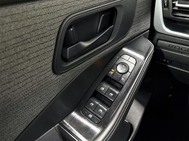 used 2022 Nissan Rogue car, priced at $18,391