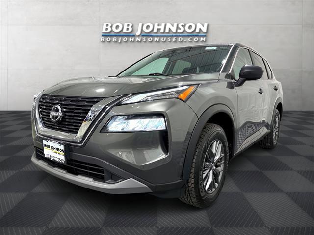 used 2022 Nissan Rogue car, priced at $18,391