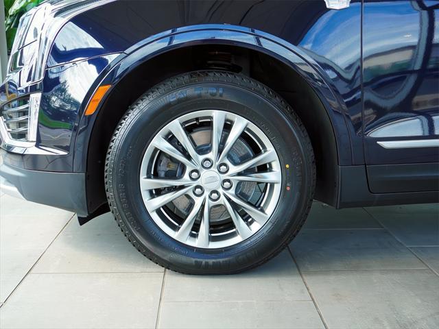 used 2022 Cadillac XT5 car, priced at $32,413