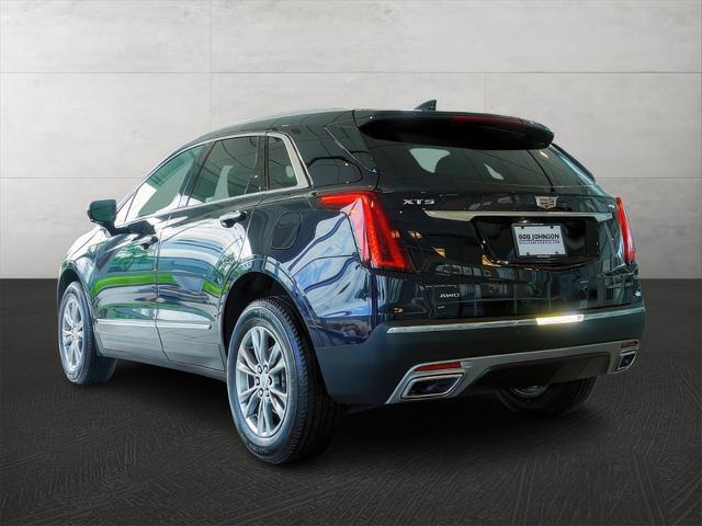 used 2022 Cadillac XT5 car, priced at $32,413
