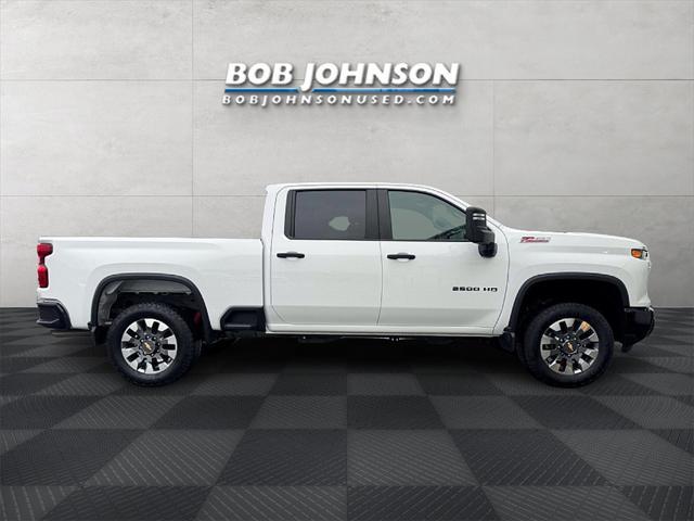 used 2024 Chevrolet Silverado 2500 car, priced at $50,888