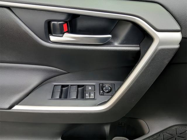 used 2021 Toyota RAV4 Hybrid car, priced at $22,602