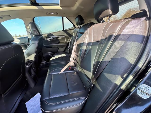 used 2021 Buick Envision car, priced at $22,971