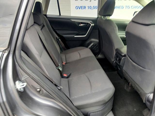 used 2021 Toyota RAV4 Hybrid car, priced at $25,466
