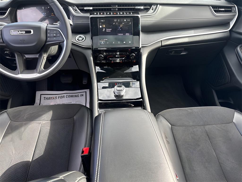 used 2023 Jeep Grand Cherokee car, priced at $32,995
