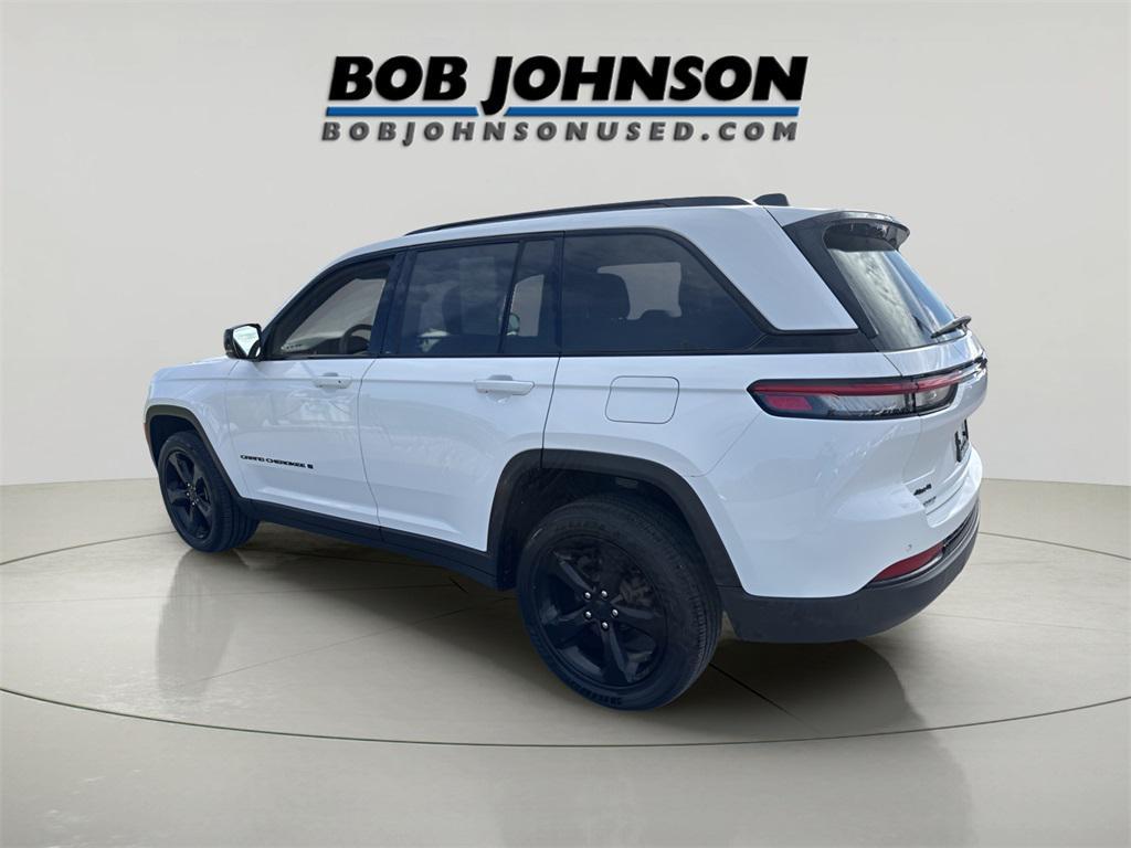 used 2023 Jeep Grand Cherokee car, priced at $32,995