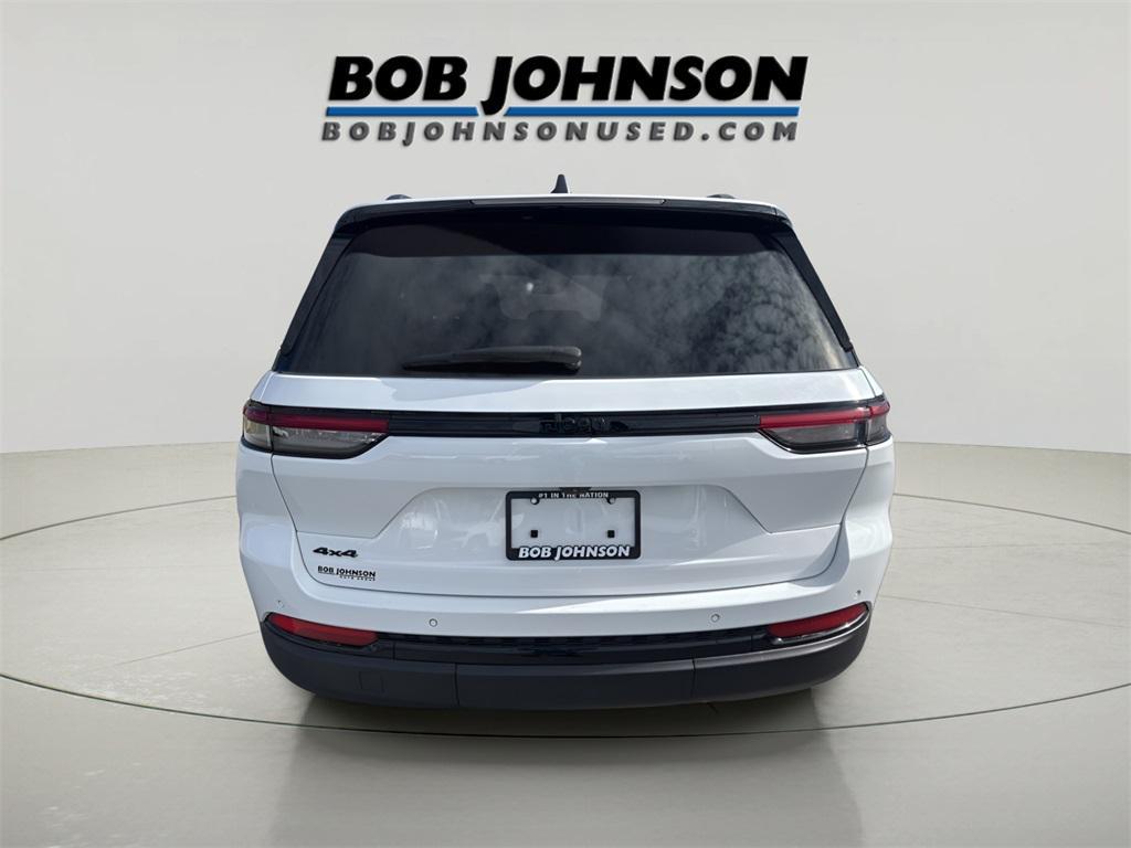 used 2023 Jeep Grand Cherokee car, priced at $32,995