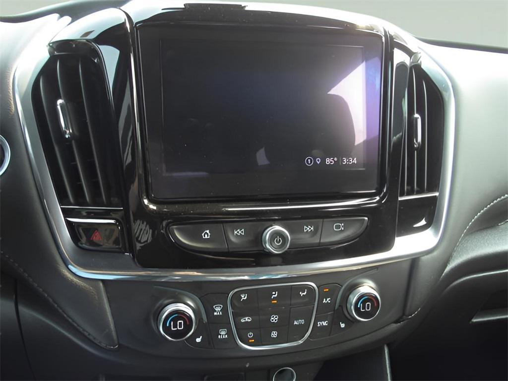 used 2023 Chevrolet Traverse car, priced at $30,586