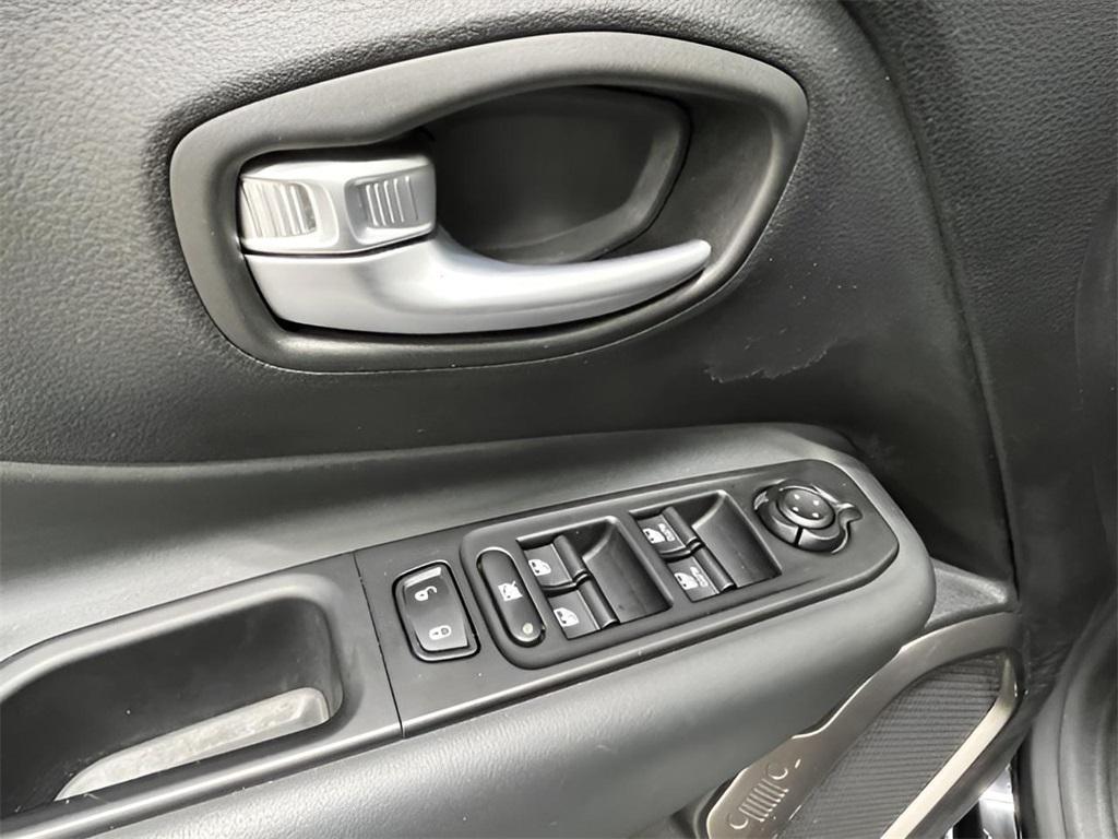 used 2020 Jeep Renegade car, priced at $16,642